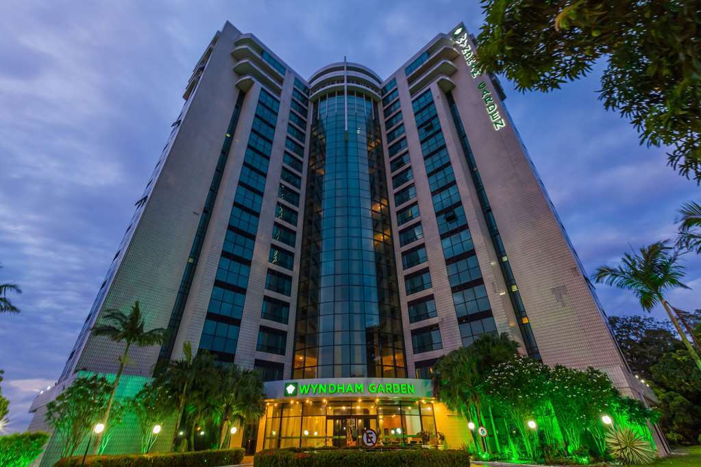 Wyndham Garden Manaus Hotel Exterior photo